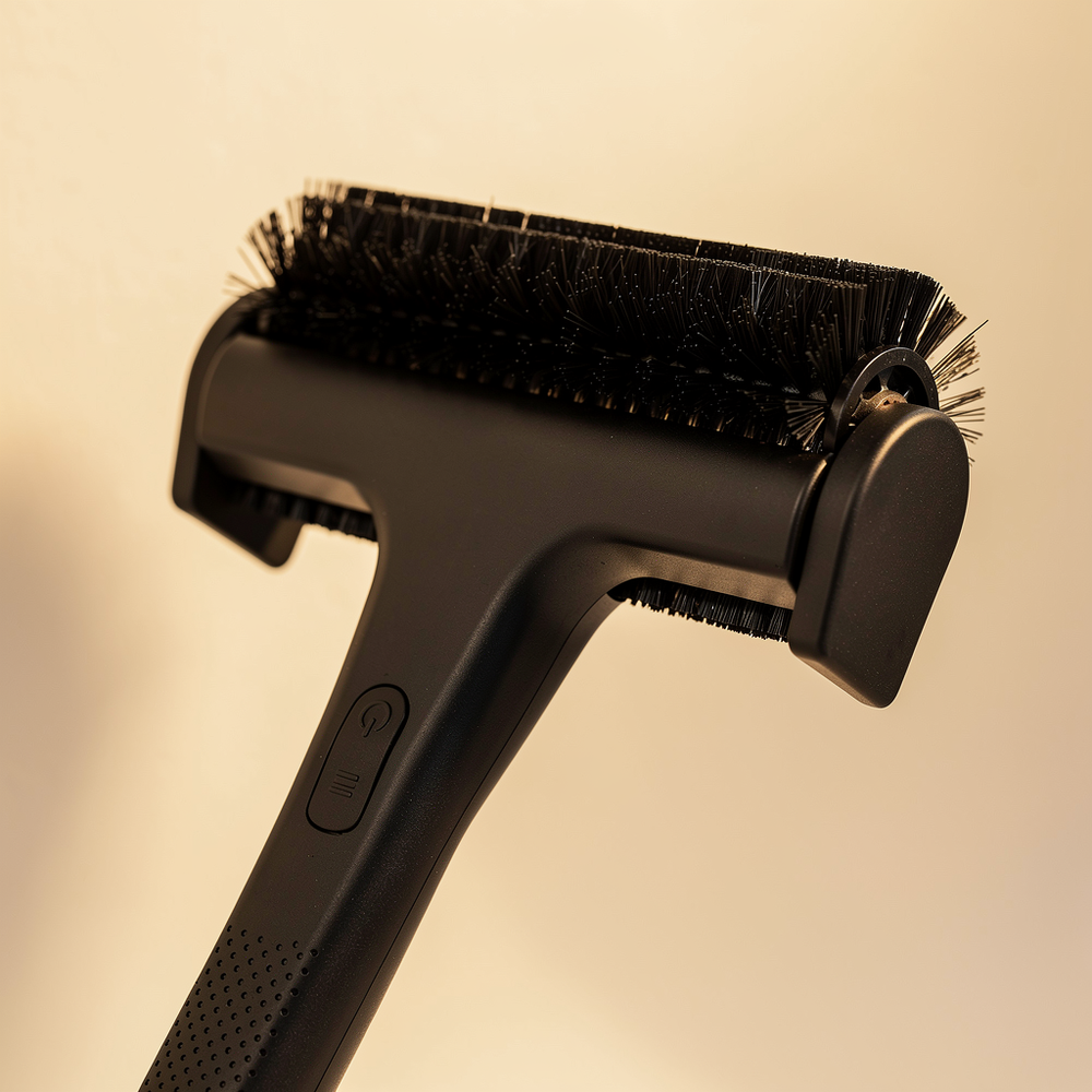Close-up of Ember Pro roller head and controls